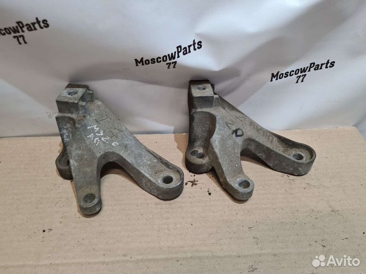 Кронштейн опоры АКПП Mazda 3 BK 2.0