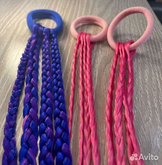 Волосы на резинках