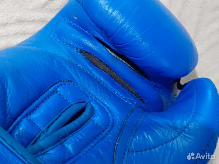 Боксерские перчатки 10 oz adidas