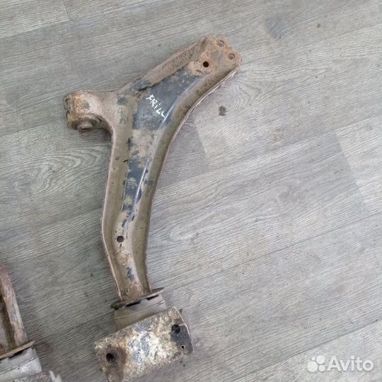 Рычаги передние Land Rover Freelander