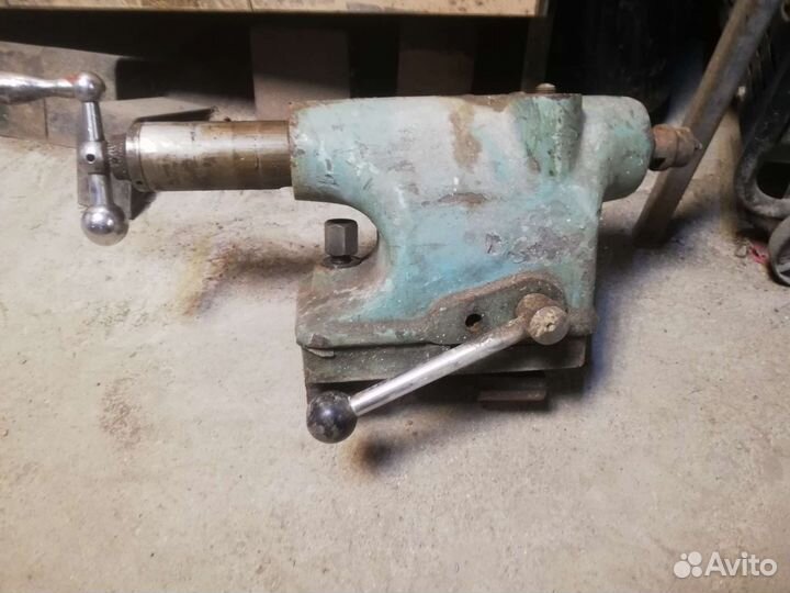 Задняя бабка токарного станка 1Е61