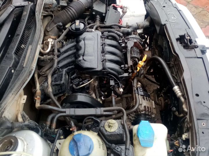 Двигатель на volkswagen golf 4,5 1.6bfq
