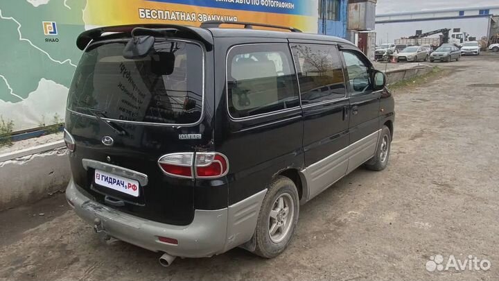 Моторчик стеклоочистителя задний Hyundai Starex (A