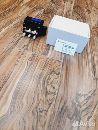 Блок клапанов Mercedes-Benz CL-class W216 new