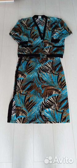 Костюм женский 54 р