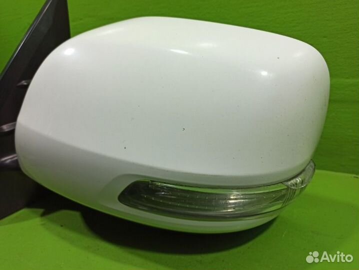 Зеркало левое Toyota Land Cruiser 200 1VD 2016