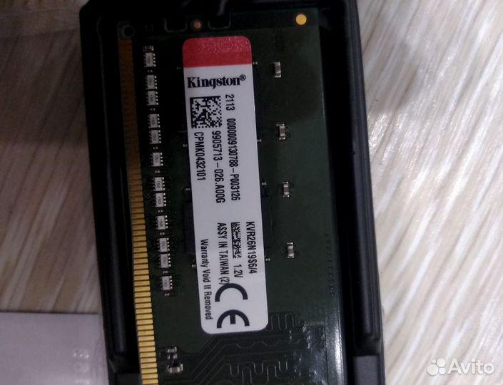 Оперативная память Kingston KVR26N19S6/4 DDR4 - 1x