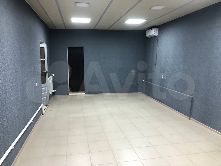 Торговая площадь, 42 м²