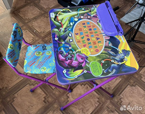 Стол и стул детский