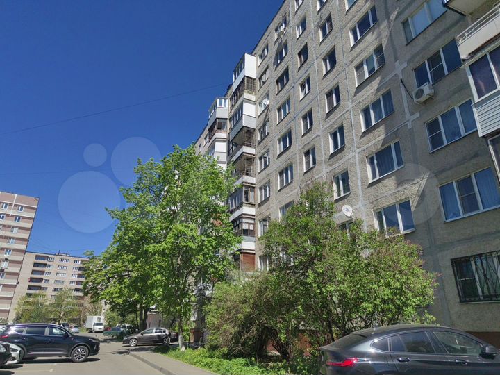 1-к. квартира, 44 м², 1/9 эт.