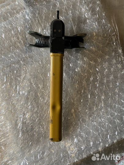 Замок на руль