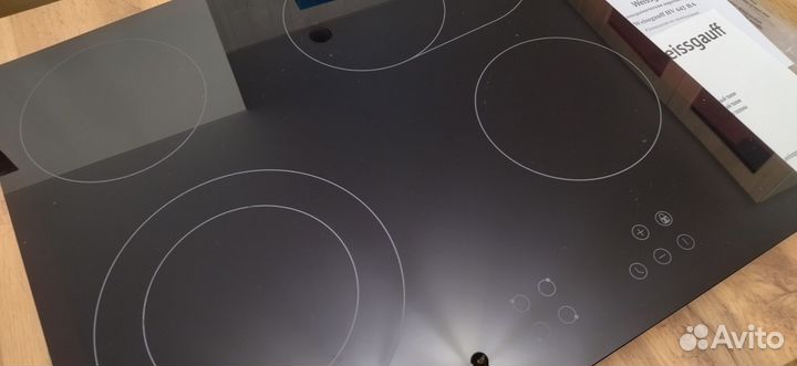 Встраиваемая электрическая варочная панель