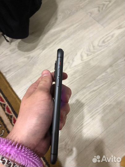 Телефон iPhone 11 128 gb