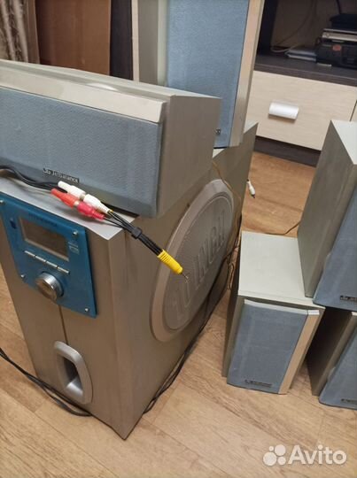 Акустика колонки сабвуферы