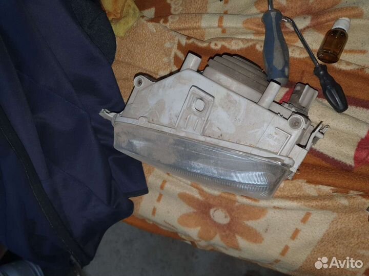 Фара на фиат пунто 1998г