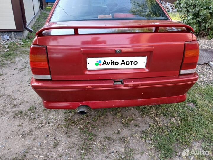 Opel Omega 3.0 МТ, 1988, 268 389 км