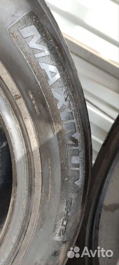DoubleStar Maximum DH02 215/60 R16