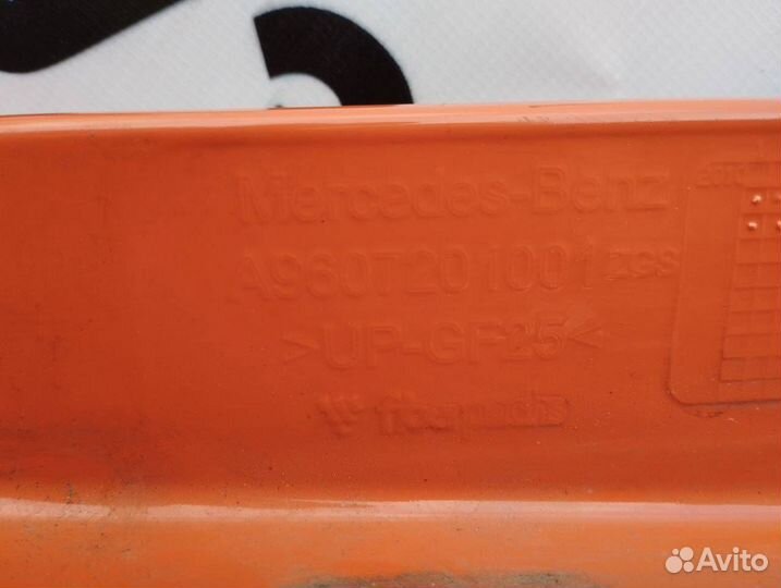 Продолжение двери правое Mercedes Actros MP4