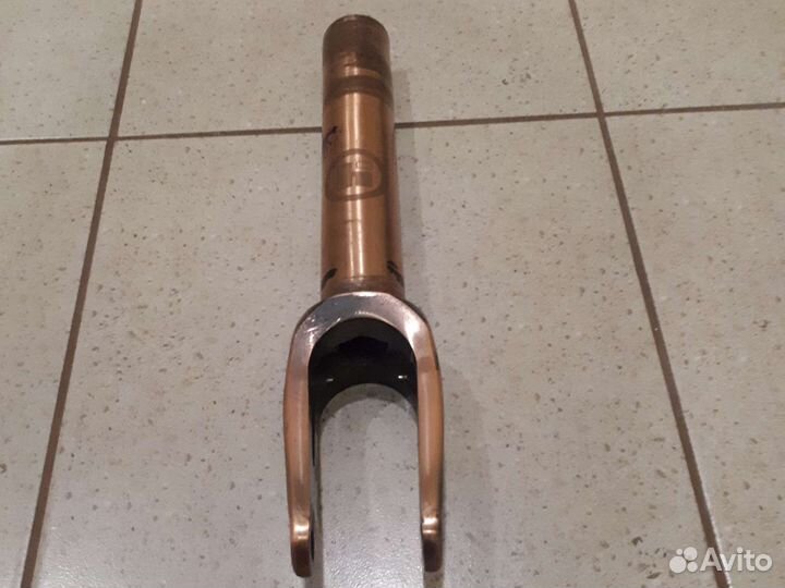 Вилка для трюкового самоката scs