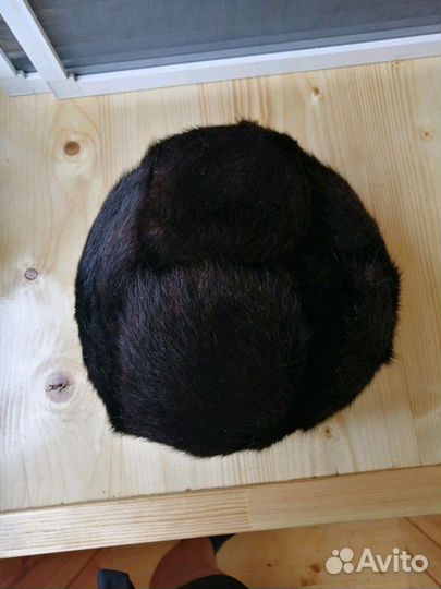 Меховая мужская шапка