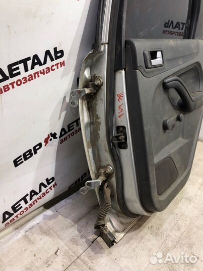 Дверь задняя правая Ford Focus 2 седан 1.6 hwdb