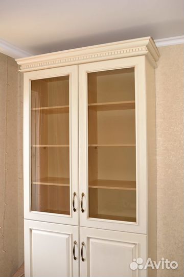 Кухни, шкафы, столы, фасады