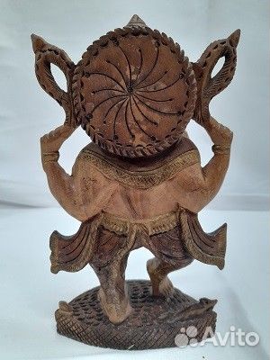 Статуэтка деревянная 