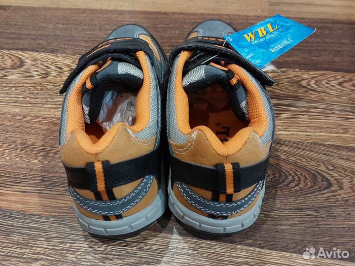 Кроссовки для мальчика