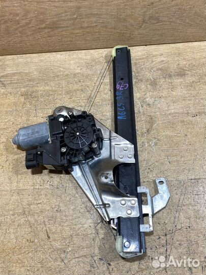 Стеклоподъемник задний правый Audi A6 C5 C79