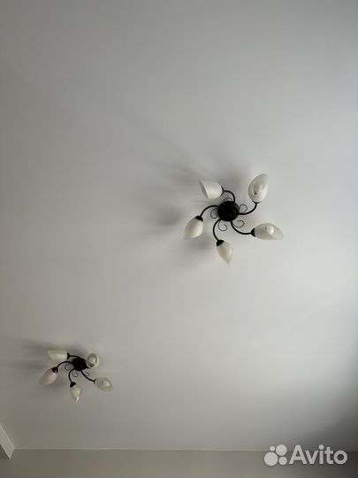 Светильник потолочный