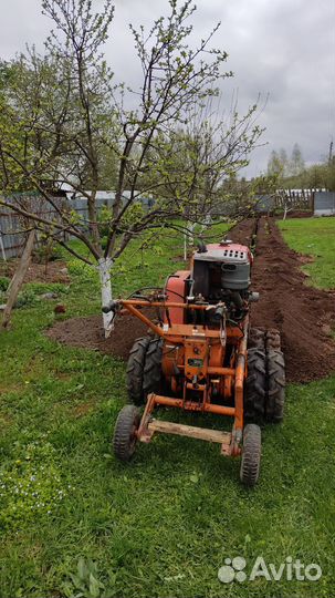 Копка траншей, траншеекопатель, мини-бара