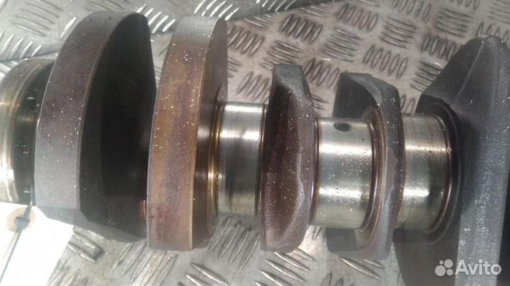 Коленвал Volvo V70 (2000-2008)