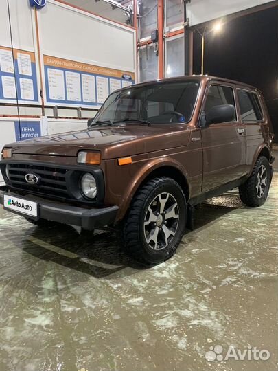 LADA 4x4 (Нива) 1.7 МТ, 2017, 109 000 км