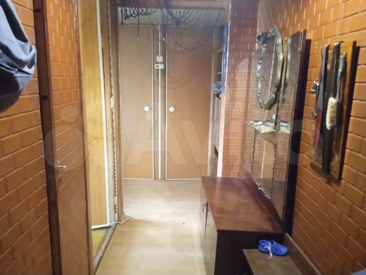 1-к. квартира, 30 м², 1/5 эт.