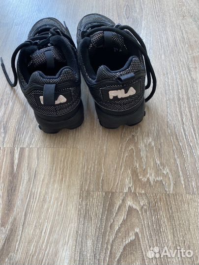 Кроссовки для девочки