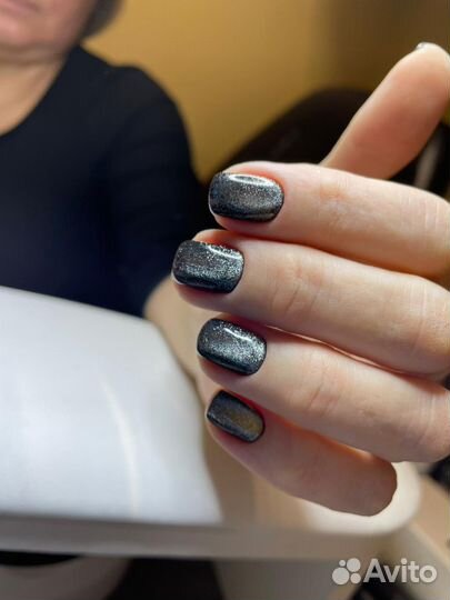 Аппаратный маникюр