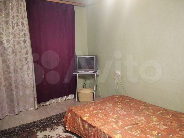 Комната 18 м² в 2-к., 1/9 эт.