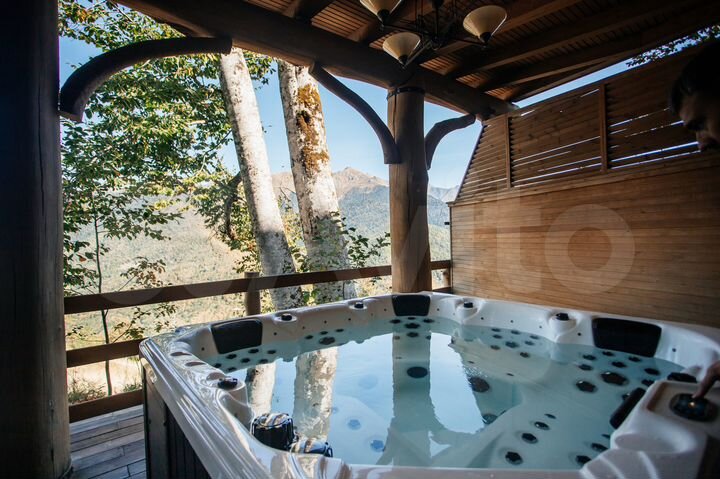 Коттедж 450 м² на участке 1 сот.