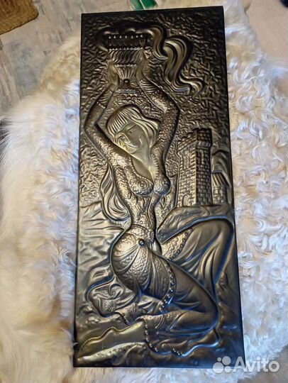 Панно чеканка