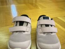 Продаются детские кроссовки Nike star runner