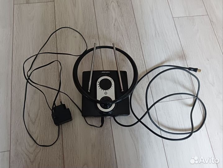 Антенна телевизионная домашняя