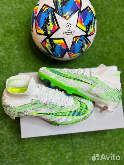 Футбольные бутсы (разные)