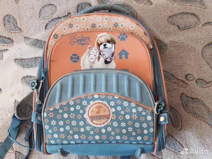 Школьный рюкзак