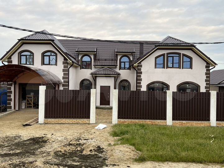 Дом 250 м² на участке 6 сот.