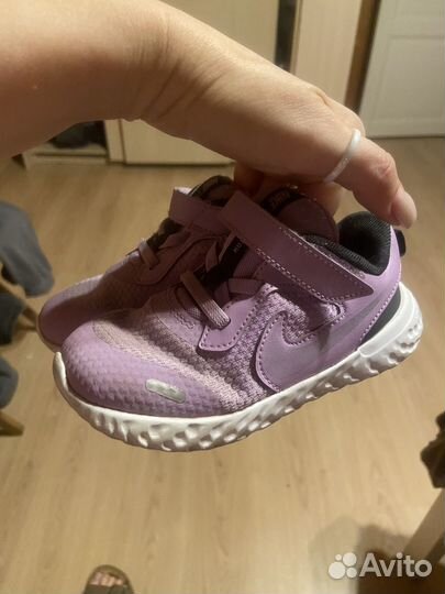 Кроссовки Nike 26 размер