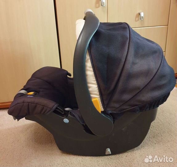 Автокресло-переноска Chicco(Чикко) 0-13кг б/у