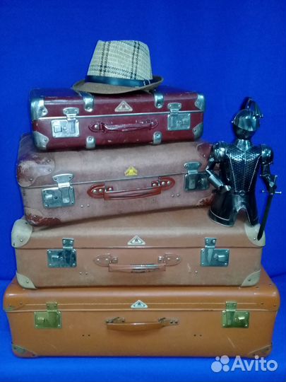 Чемоданы старые - Европа и Азия :)