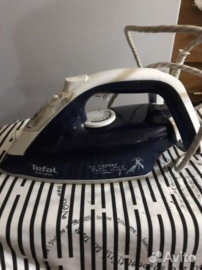 Утюг с парогенератором Tefal