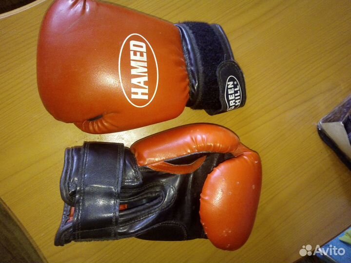 Боксерские перчатки для 10-12 лет