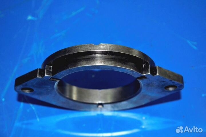 Регулирующий фланец распределительного вала scania